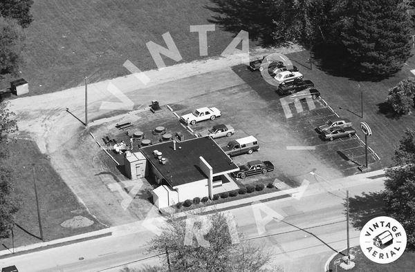 A&W Restaurant - Lexington - 5309 Main St - 1989